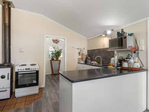 382 Dalefield Road, Carterton