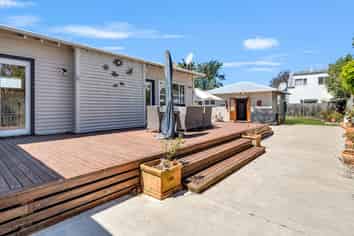 29 Massey Crescent, Saint Albans