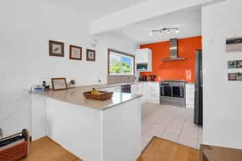 29 Massey Crescent, Saint Albans