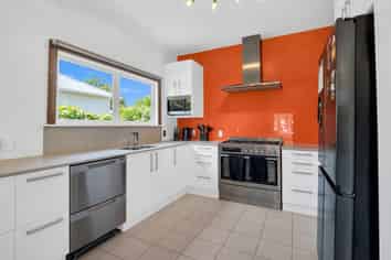 29 Massey Crescent, Saint Albans