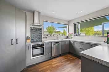 44 Briar Crescent, Alexandra