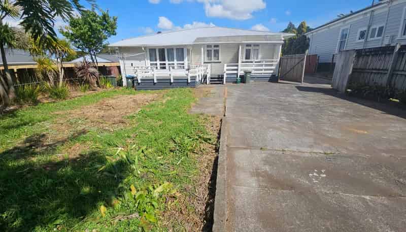 128 Mangere Road, Otahuhu