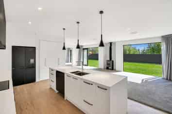 4 Begg Lane, Cromwell