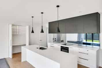 4 Begg Lane, Cromwell