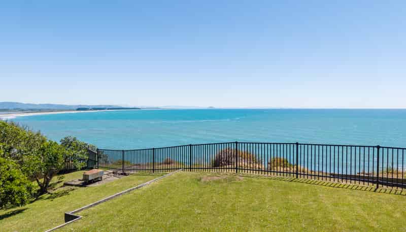 84 Town Point Road, Maketu