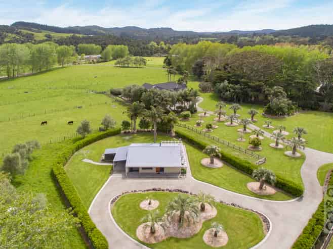 832 Old North Road, WAIMAUKU