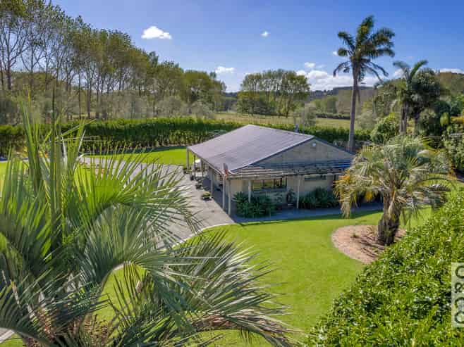 832 Old North Road, WAIMAUKU
