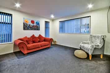 16 James Elliot Way, Pokeno