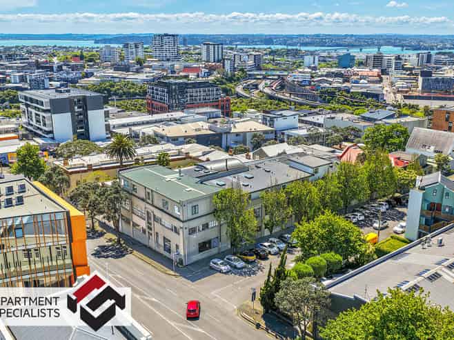 31 St Benedicts, Eden Terrace