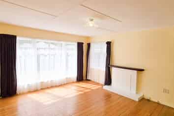 52 Sunny Grove, Wainuiomata