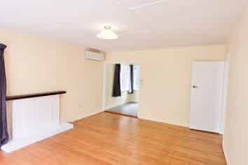 52 Sunny Grove, Wainuiomata