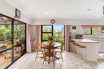 591 Great South Road, Rosehill