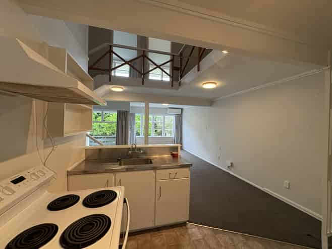 2/9 Bellevue Road, Mount Eden