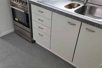 4/2 Thorn Place, Papatoetoe