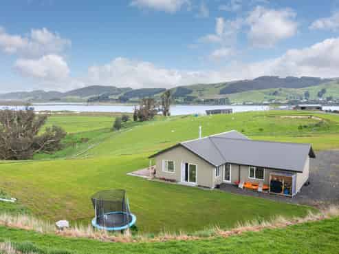 247 Baker Road, Waihola