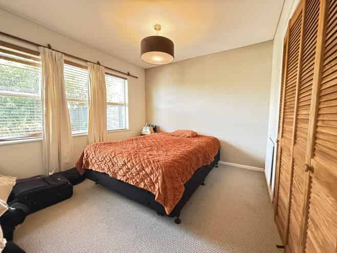 4B Abingdon Place, Glendowie