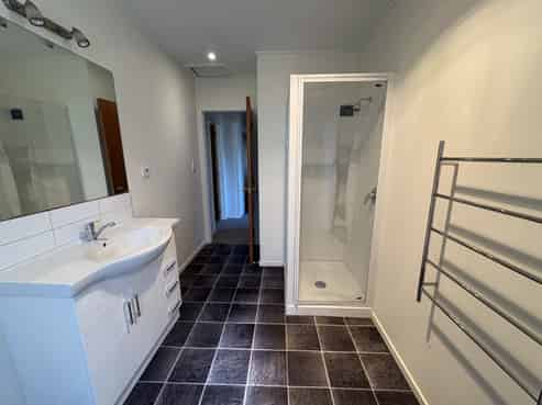 121 Mere Road, Fernhill