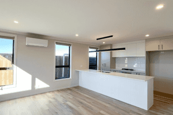 28 Waruhia Crescent, Hamilton Central