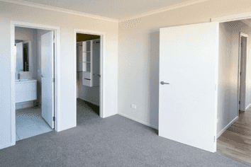 18 Waruhia Crescent, Hamilton Central