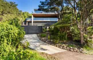 12 Victoria Road, Onetangi