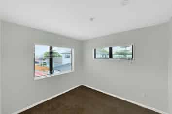 4 Nicola Place , Mangere