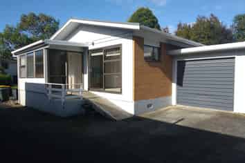 1/9 Thorburn Avenue, Red Beach