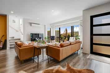 14 Arran Point Parade, Millwater