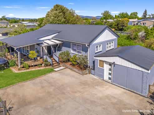 5A Peter Place, Mangakakahi