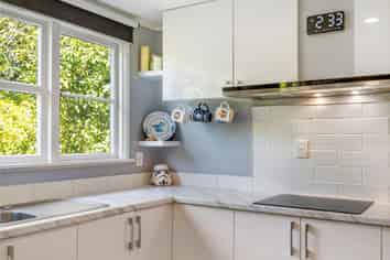 5A Peter Place, Mangakakahi