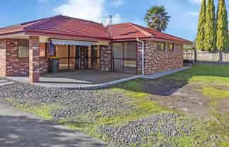 593 Great South Road, Rosehill