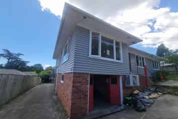 17 Olsen Avenue, Hillsborough