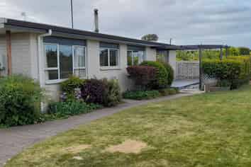 Hawkes Bay - Address withheld