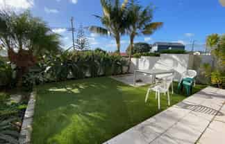 B/2 Beatrice Avenue (flat), Hillcrest