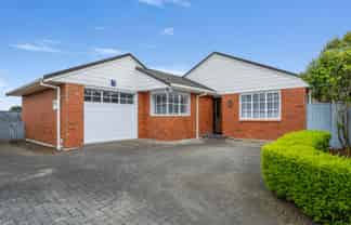 136B Amberley Avenue, Highbury