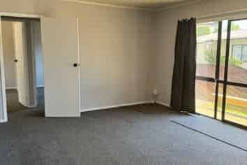 81D Kawaha Point Road, Kawaha Point