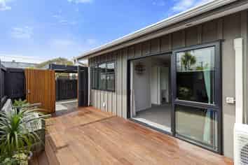 28A Richmond Street, Petone