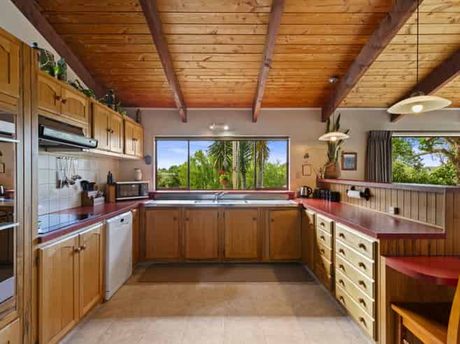 765 Runciman Road, Ramarama