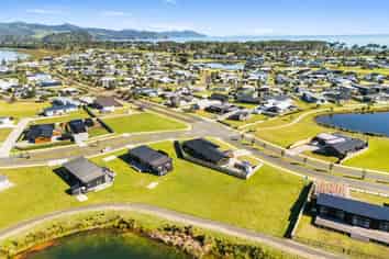 3 Boat Ramp Road, Matarangi