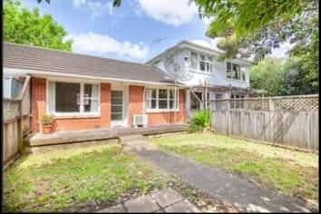 2/6 Begbie Place, Sandringham