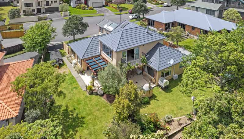 29 La Lena Grove, Fitzherbert