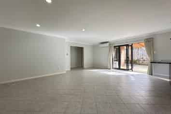 5 Berkshire Terrace, Massey