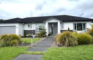 19 Whaley Greens, Silverdale