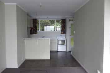 6/17 Quinn Grove, Ranui Heights