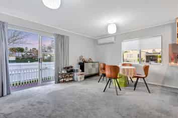 14A Lorraine Ave, Mount Albert