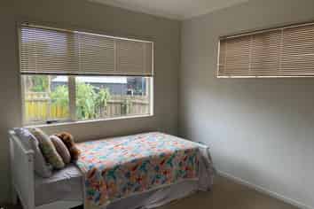 11A Muriel Place, Ranui