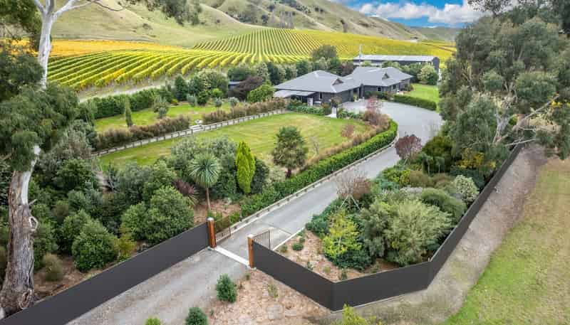 1764 Redwood Pass Road, Blenheim Central