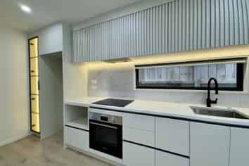 7/36 Fairdale Place, Birkdale