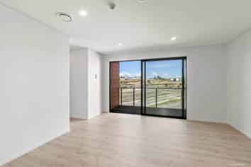 423/3 Kaipiho Lane, Albany