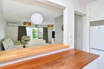 3/100 Huxley Street, Sydenham