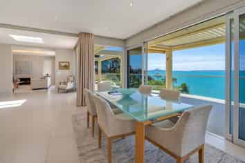 10 Colleen Court, Cockle Bay